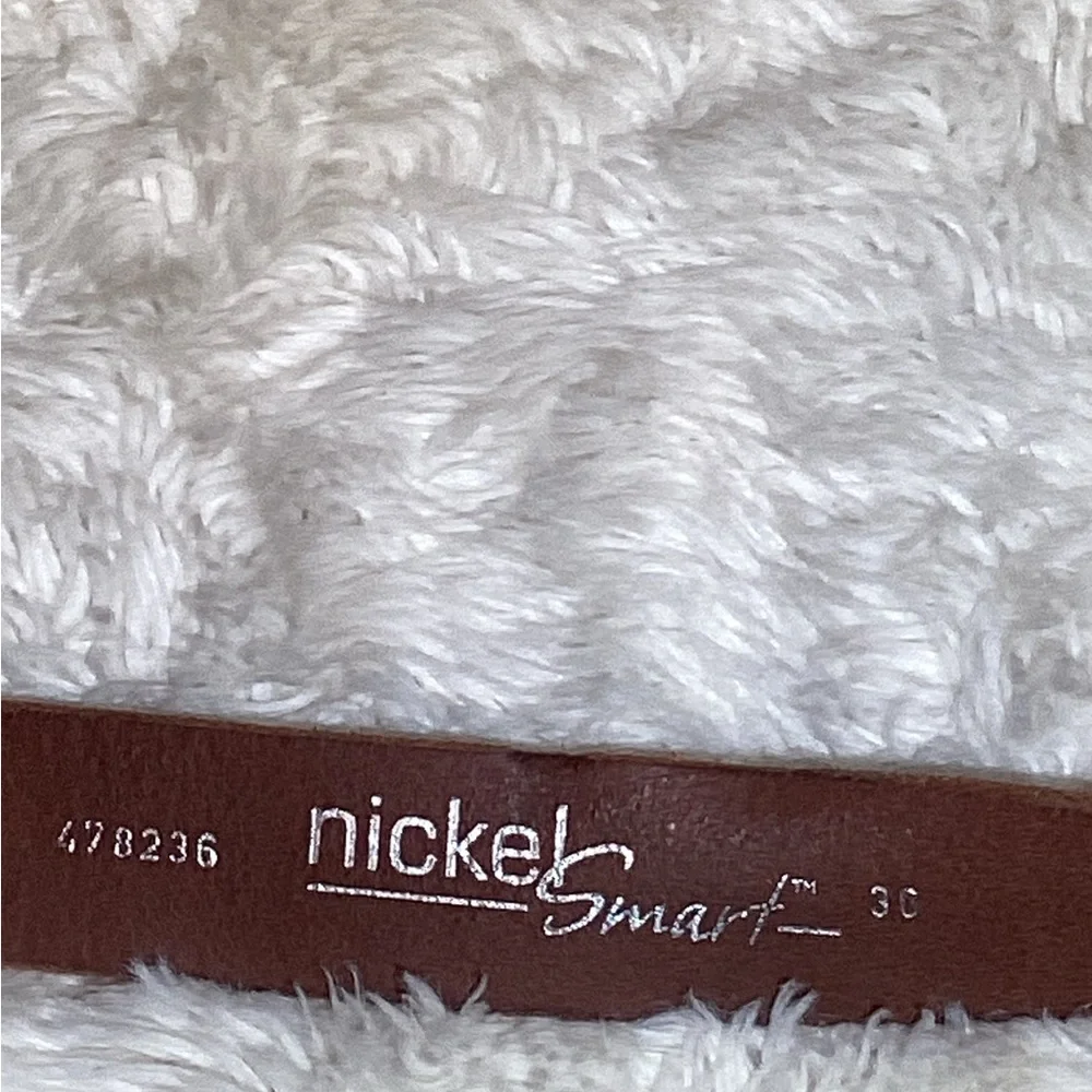 Nickel Smart brown leather belt size 36